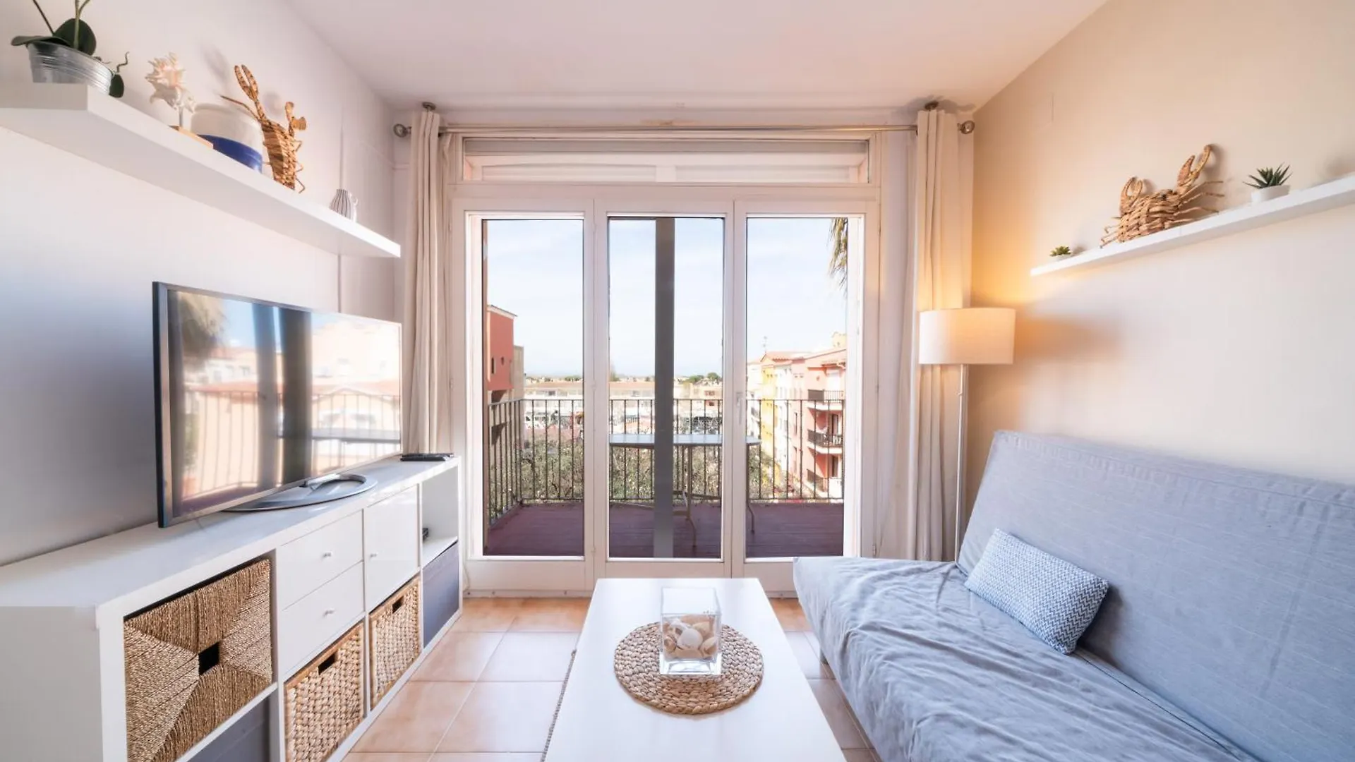 Wehostyou - Bel Appartement Empuriabrava, Gran Reserva 17 location